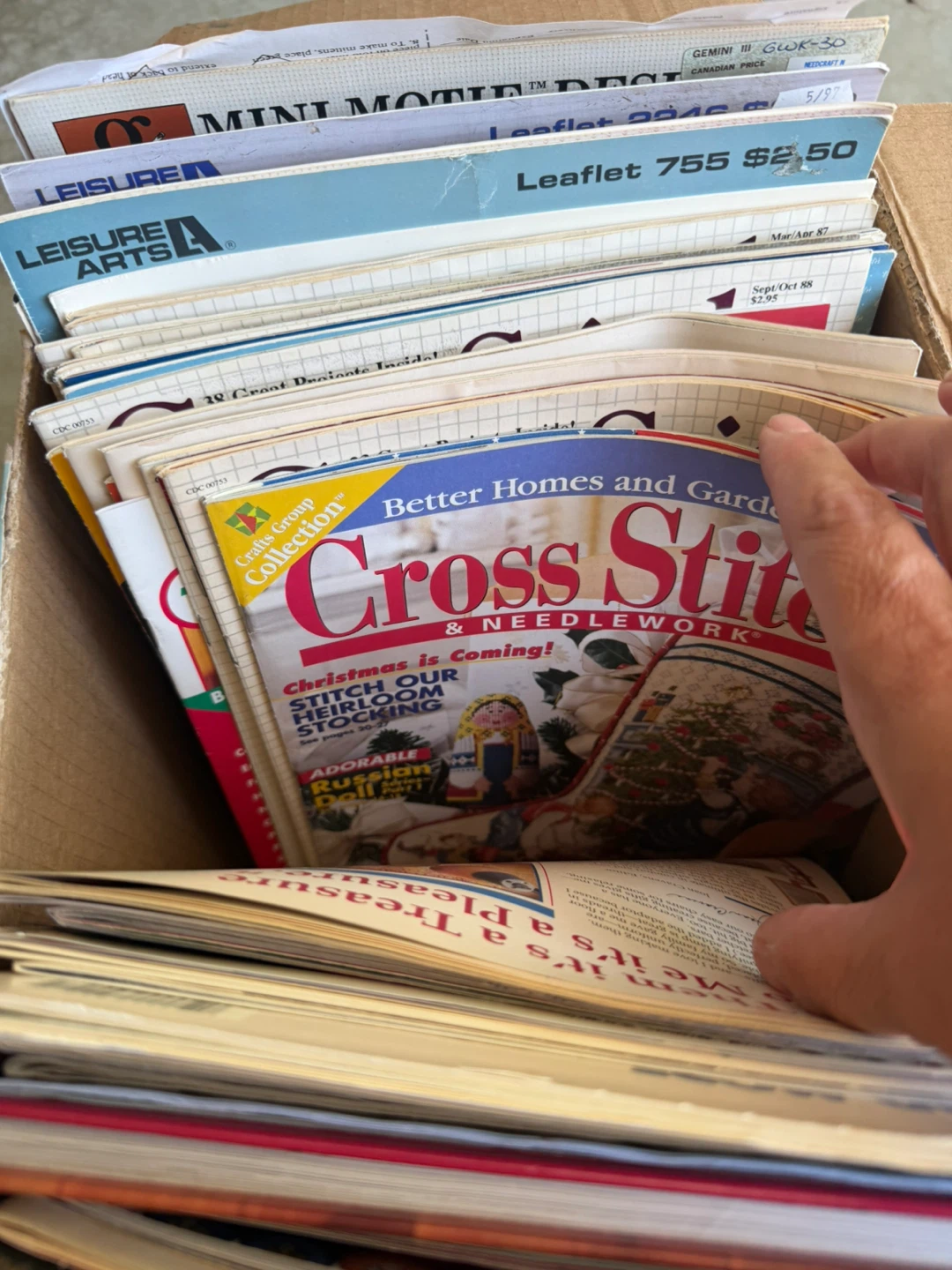 Cross Stitch books/patterns - photo 3