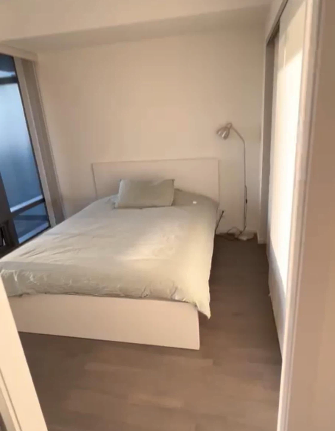 IKEA Haugsvär Mattress - Queen + White Bed Frame - photo 3