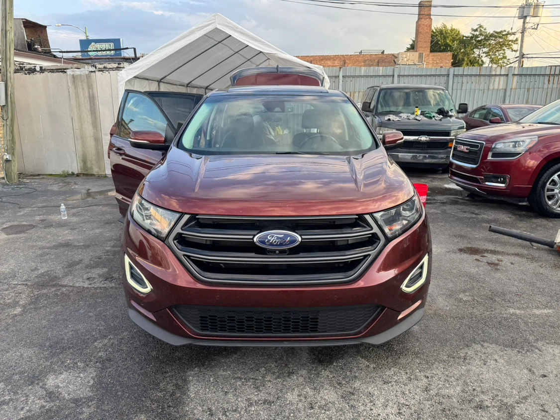2015 Ford Edge SUV - photo 2