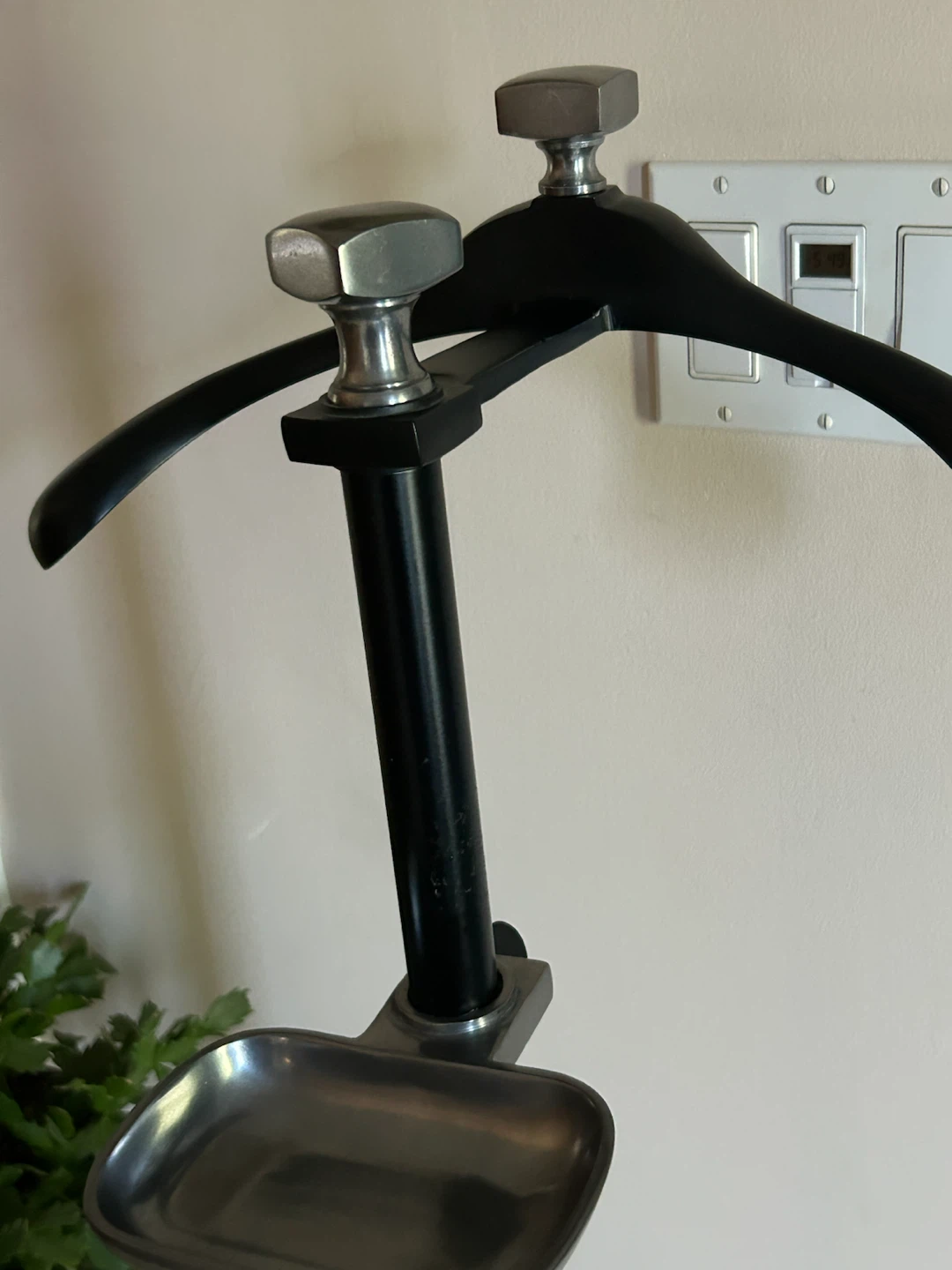Black /silver solid metal cloths stand - photo 5