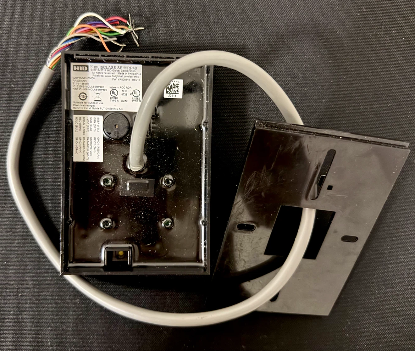 HID multiCLASS SE RP40 Access Control Reader - photo 4