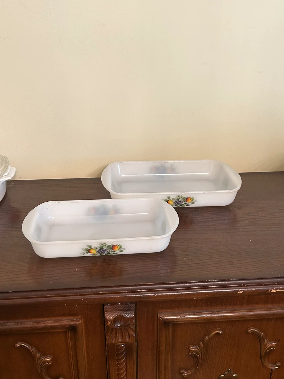 2 White Rectangular Baking Dishes with Fruit Design - photo 2