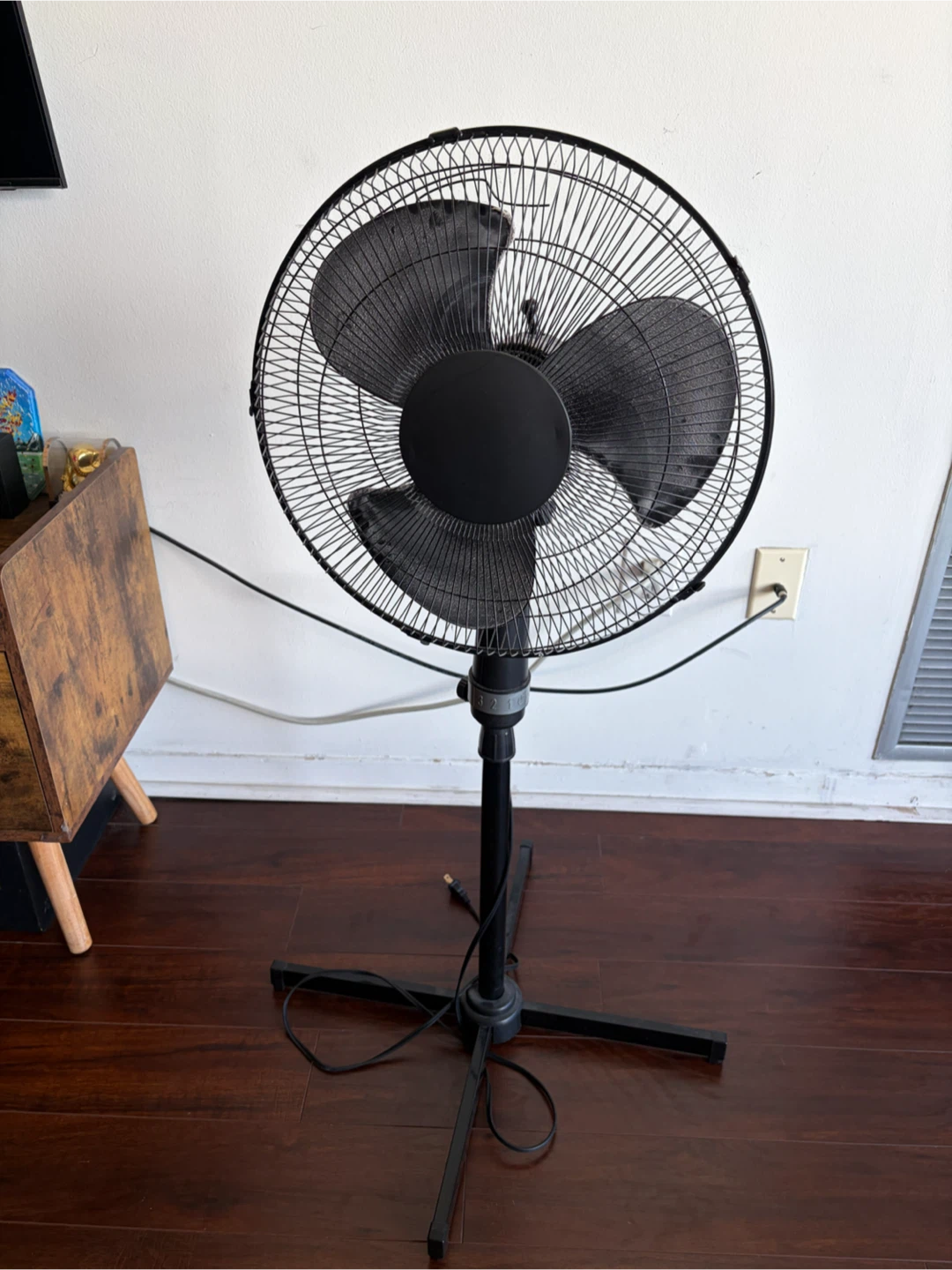 Black Stand Fan - photo 2
