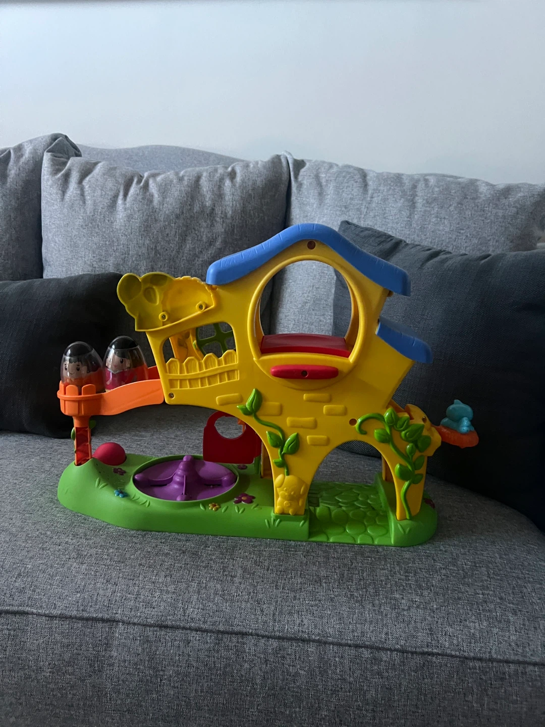 Playskool weeble turn and tumble house