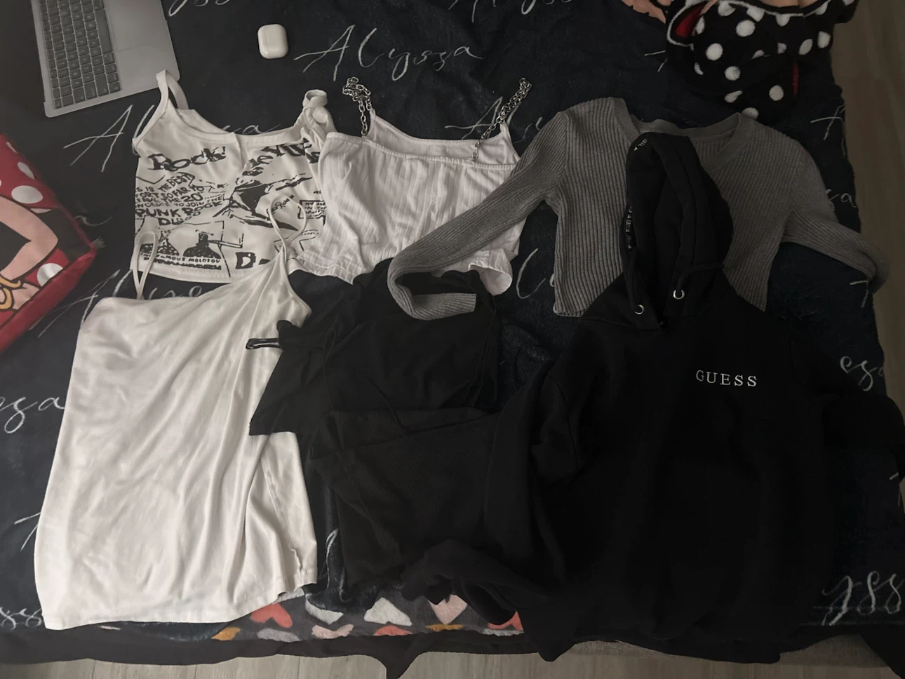 women’s clothing