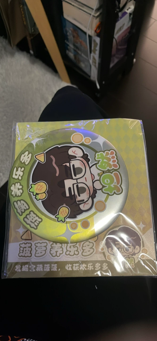 JDG Anime Character Acrylic Standee and Badge Set - photo 2