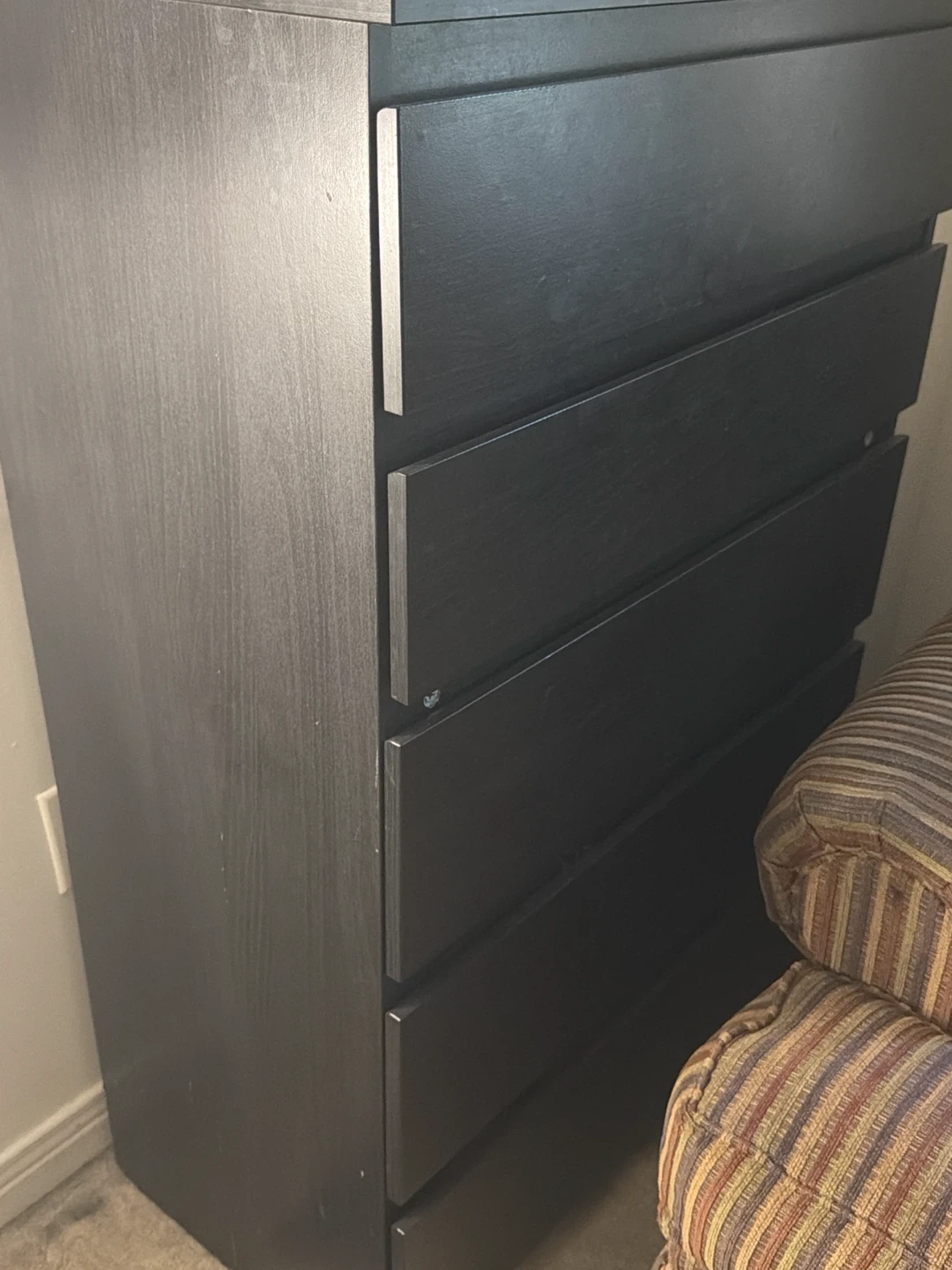 Black 6-Drawer Dresser
