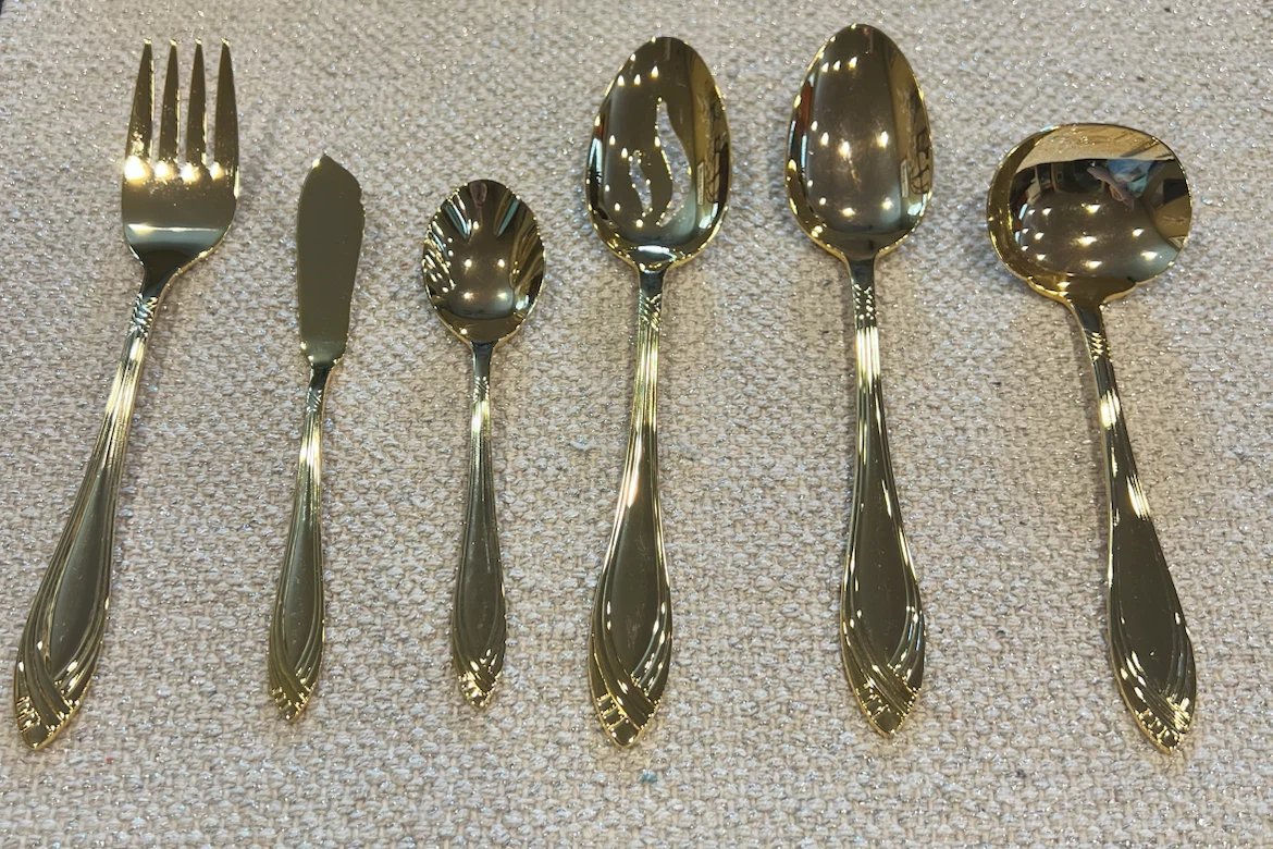 Pristine Vintage Splendide Gold Plated Flatware - photo 5