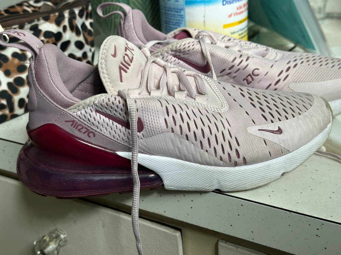 Nike Air Max 270 Barely Rose Pink Women's Size 7