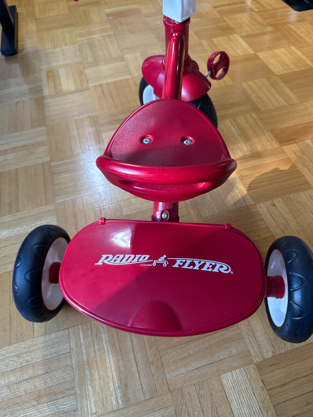 Radio Flyer Red Tricycle - photo 4
