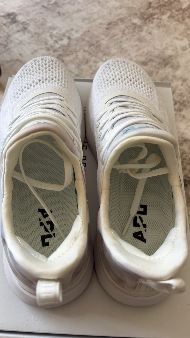 APL TechLoom Tracer Sneakers – Women’s 7.5 - photo 4
