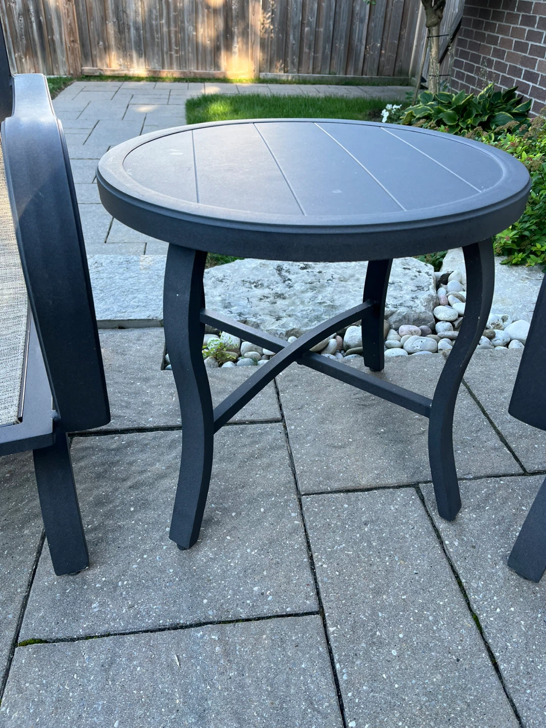 Aluminum Patio Set with 2 chairs and side table - photo 3