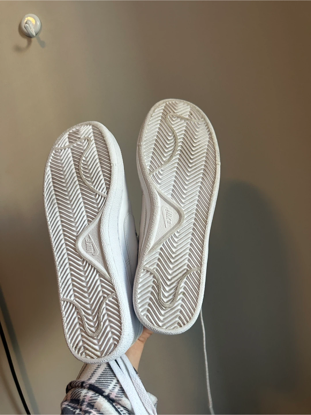 Nike White Leather Court Vision Sneakers - photo 5