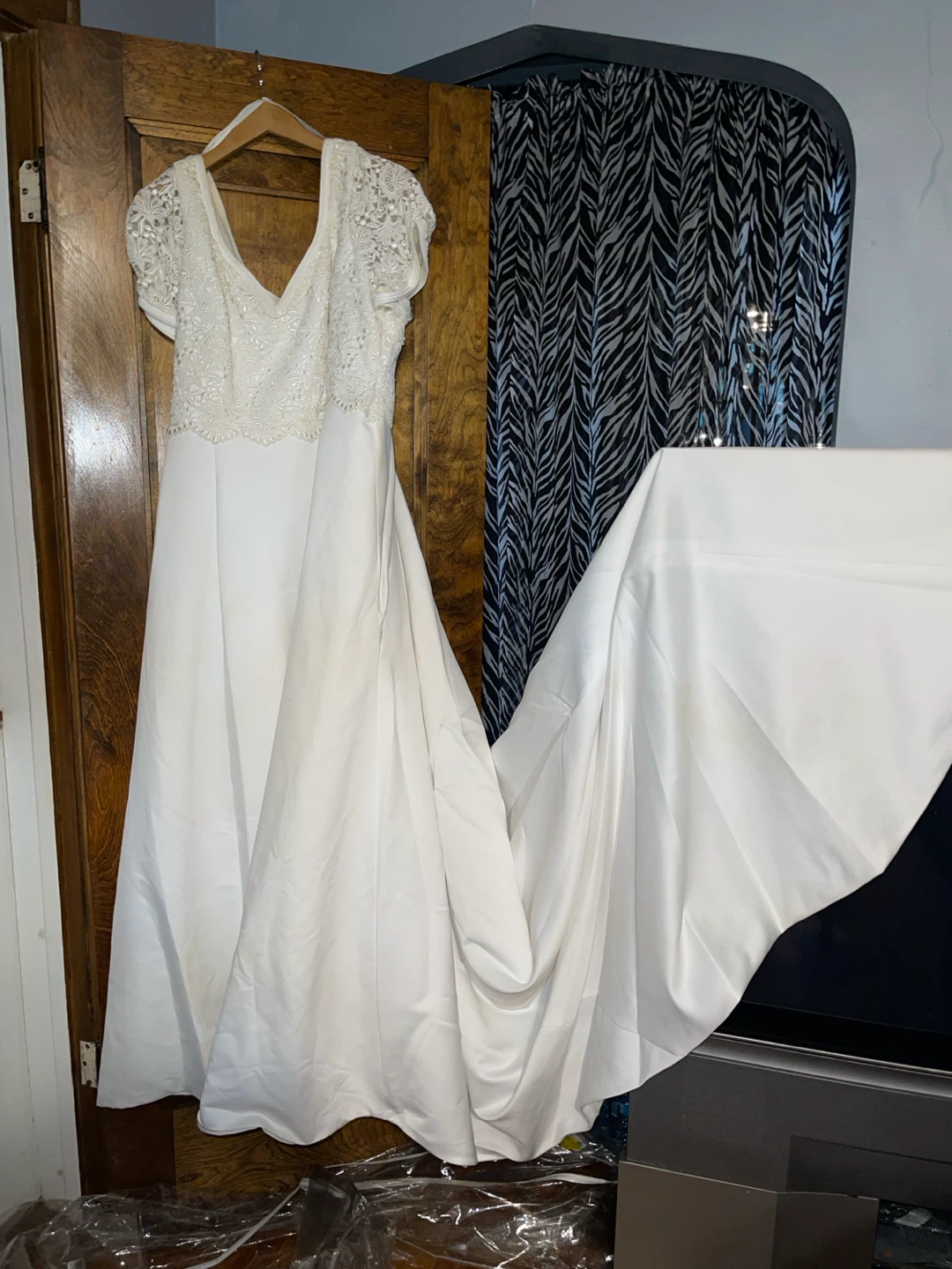 Alfred Angelo Wedding Dress - photo 2