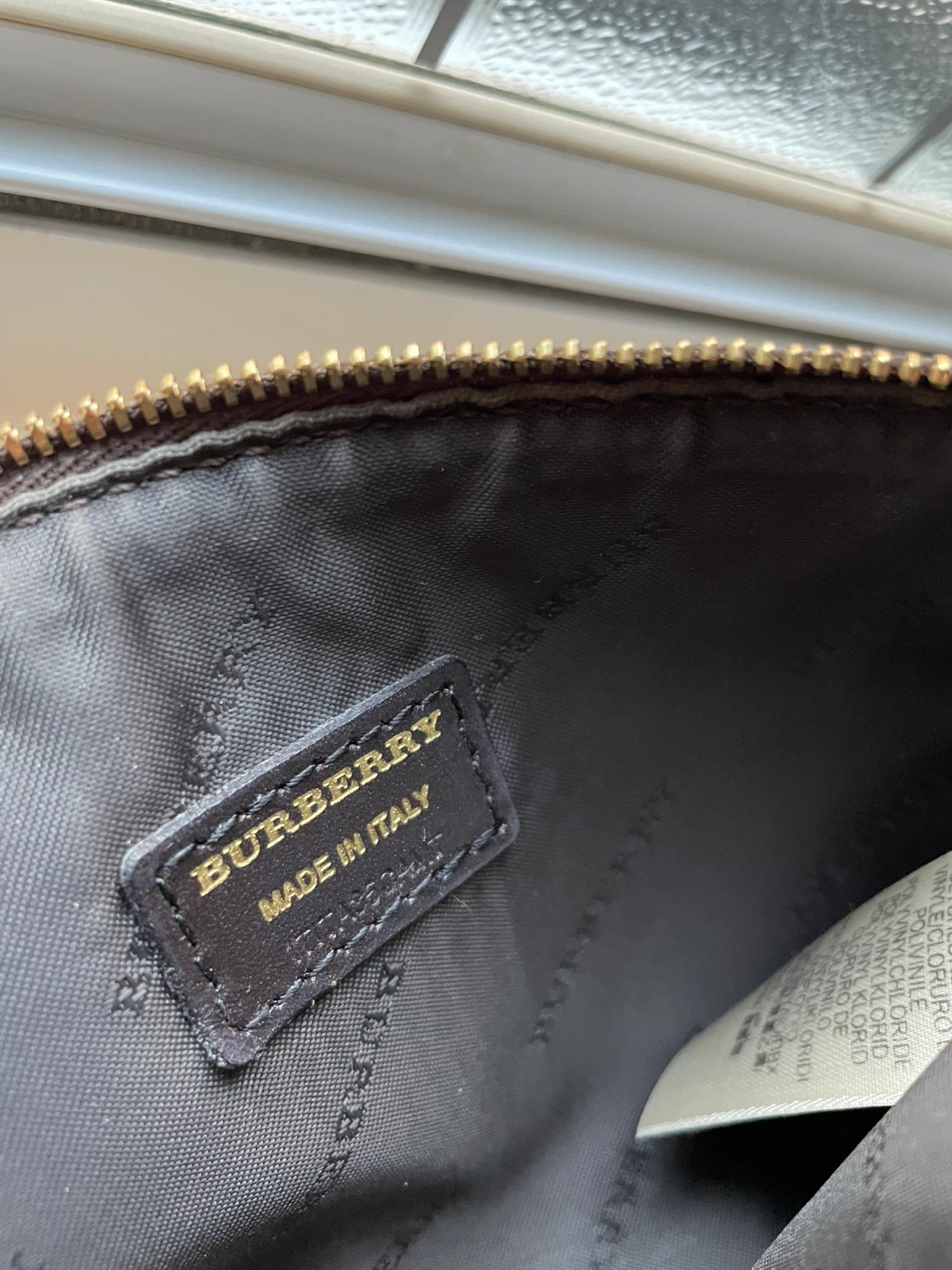 Burberry Vintage Early 2000’s Nova Check Cosmetic Toiletry Bag - photo 4