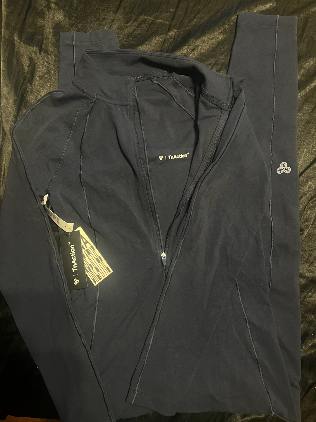NEW artitiza breath hero jumpsuit - photo 2