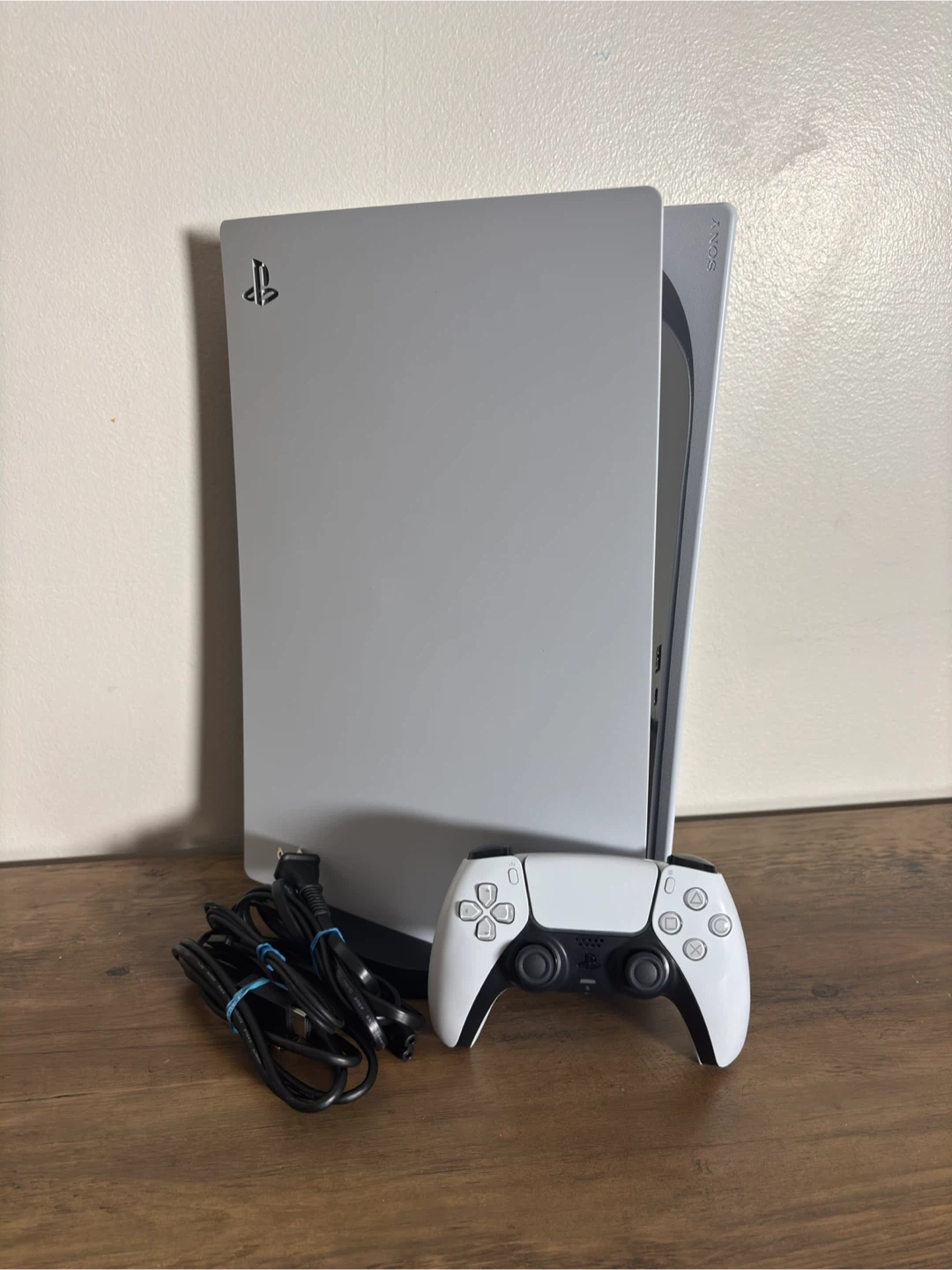 PS5 Digital Edition + Controller - Be Quick!