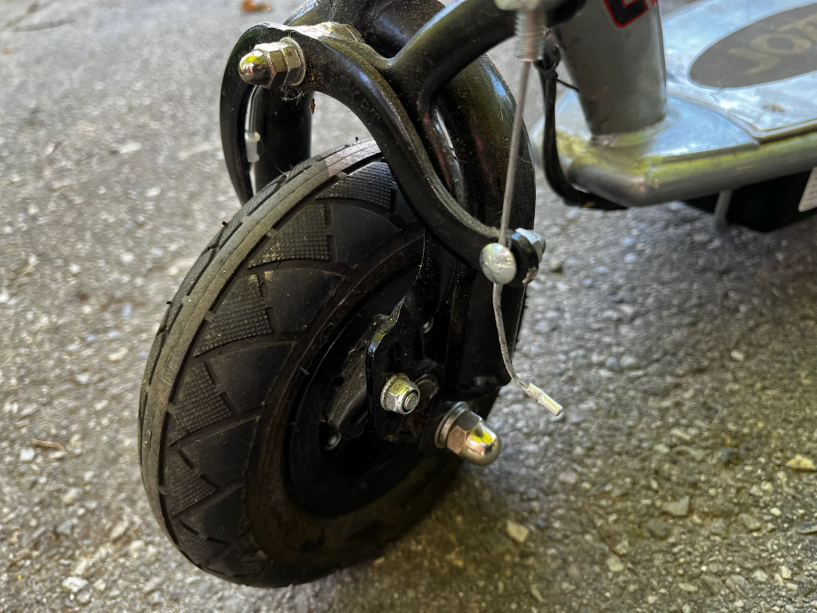 Razor E125 Electric Scooter with Charger - photo 4