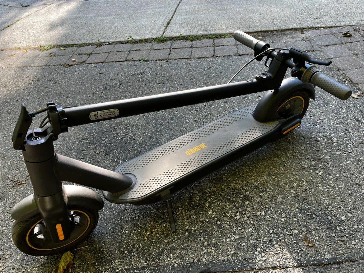 Ninebot G30 Electric KickScooter! - photo 5