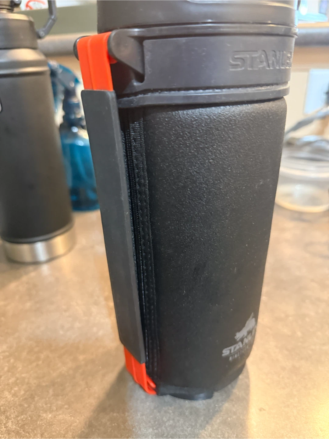 Stanley Matte Black Insulated Water Bottle - photo 3