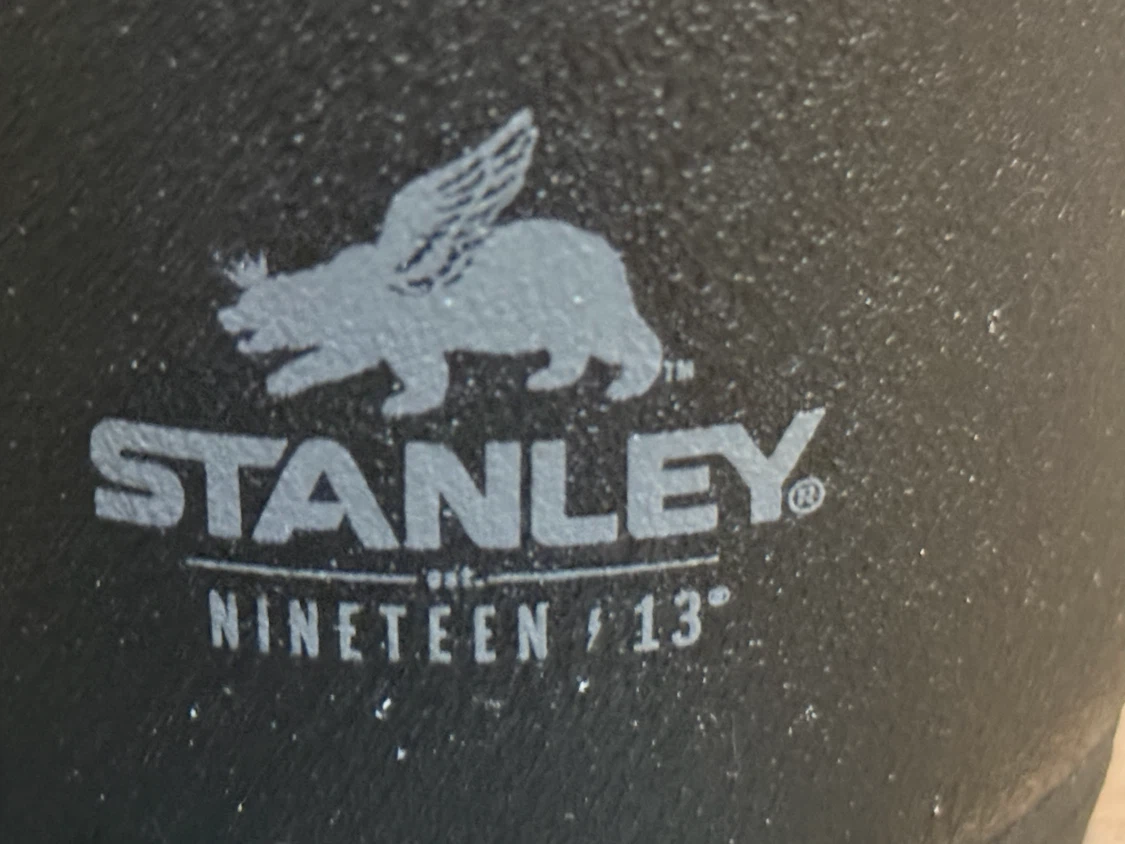 Stanley Matte Black Insulated Water Bottle - photo 5