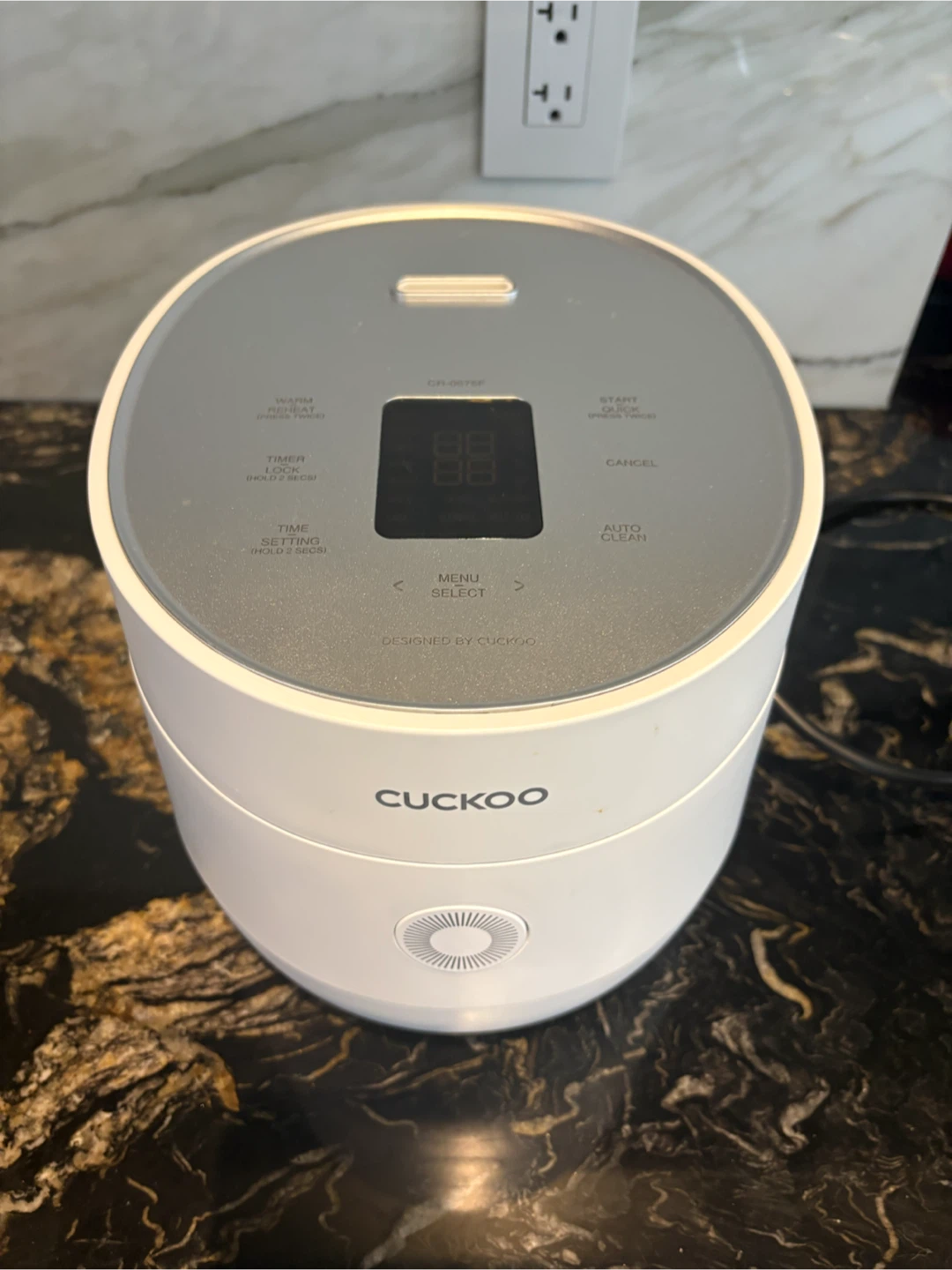 Cuckoo Rice Cooker CR-0675F