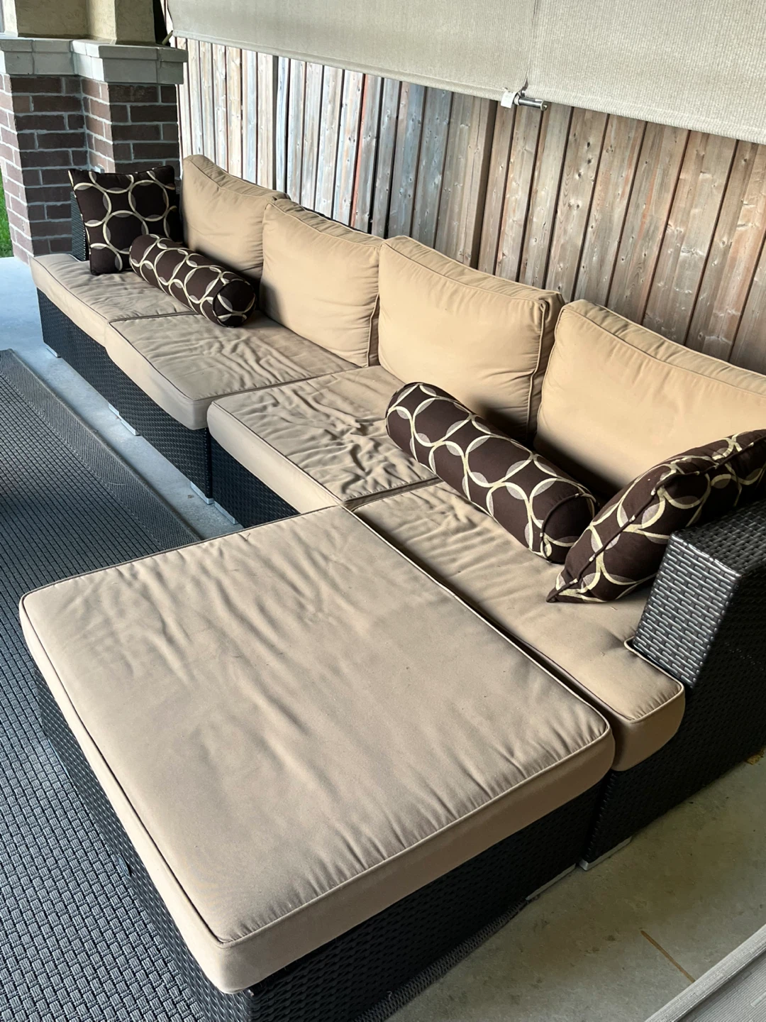 Wicker Sectional Sofa with Ottomans - photo 3