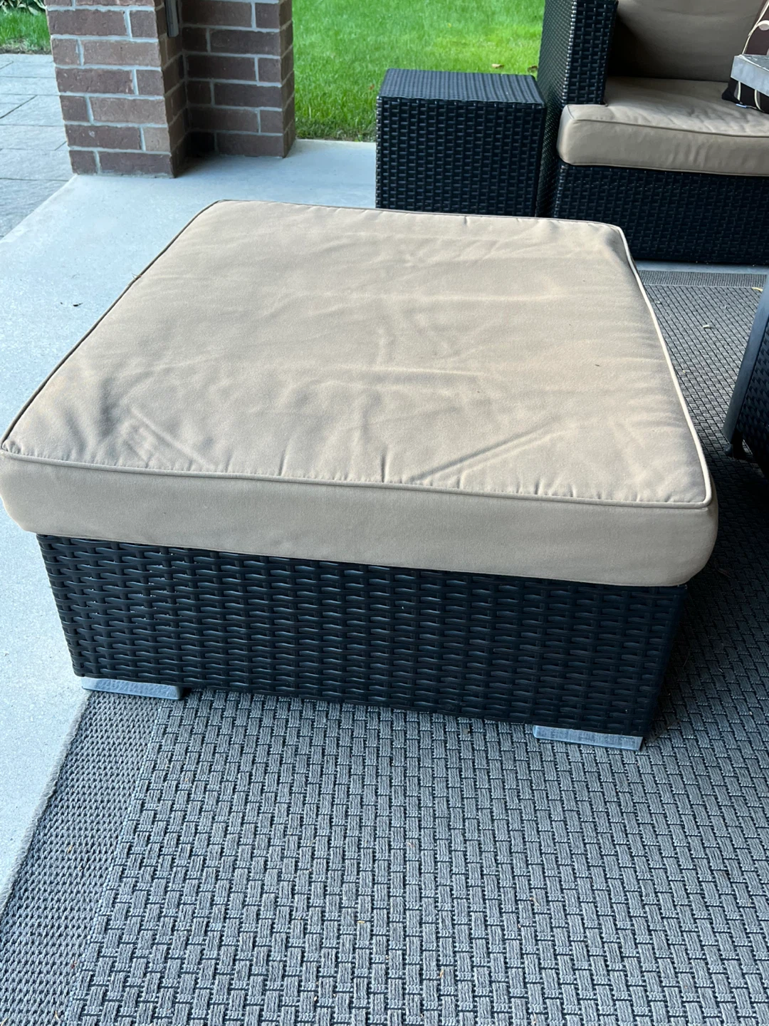 Wicker Sectional Sofa with Ottomans - photo 5