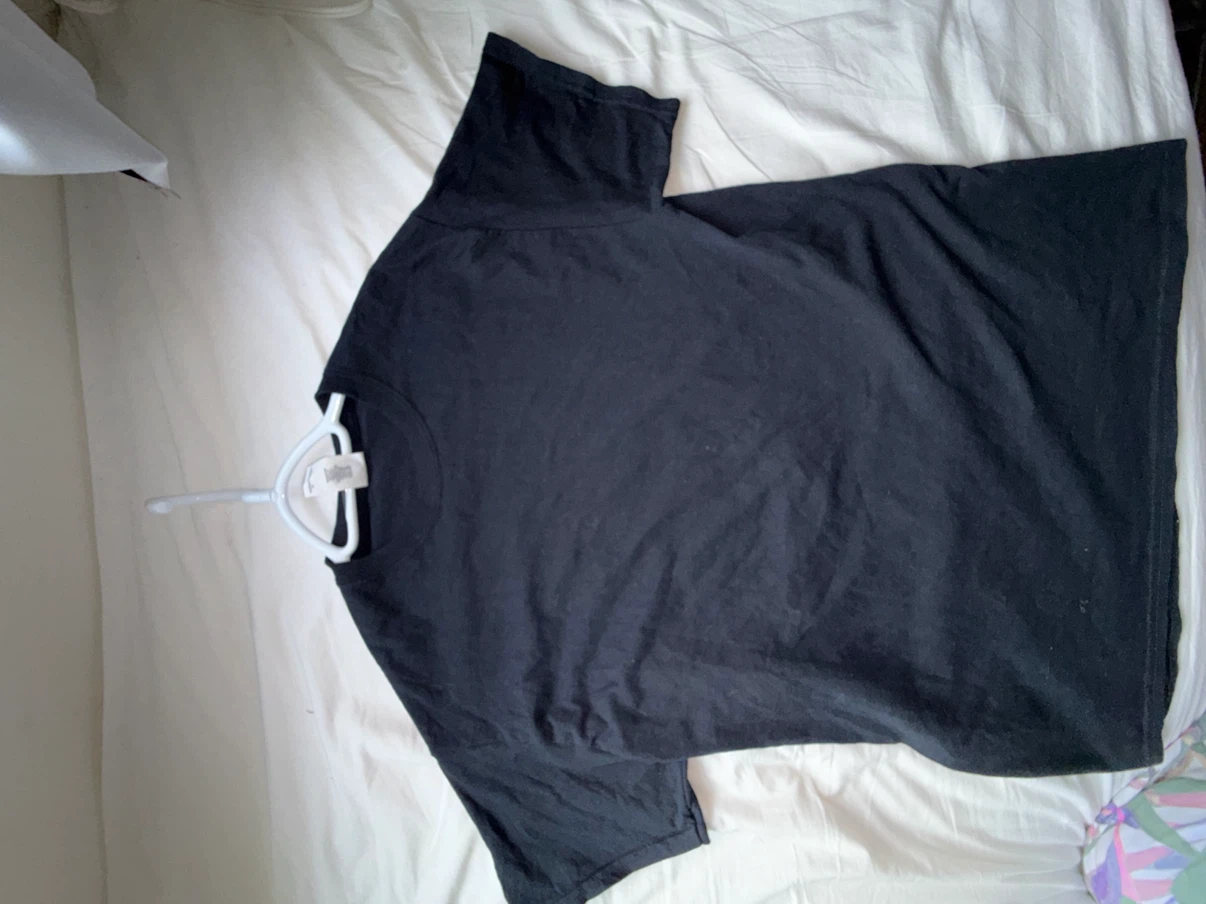 Black T-Shirt - Gildan 100% cotton