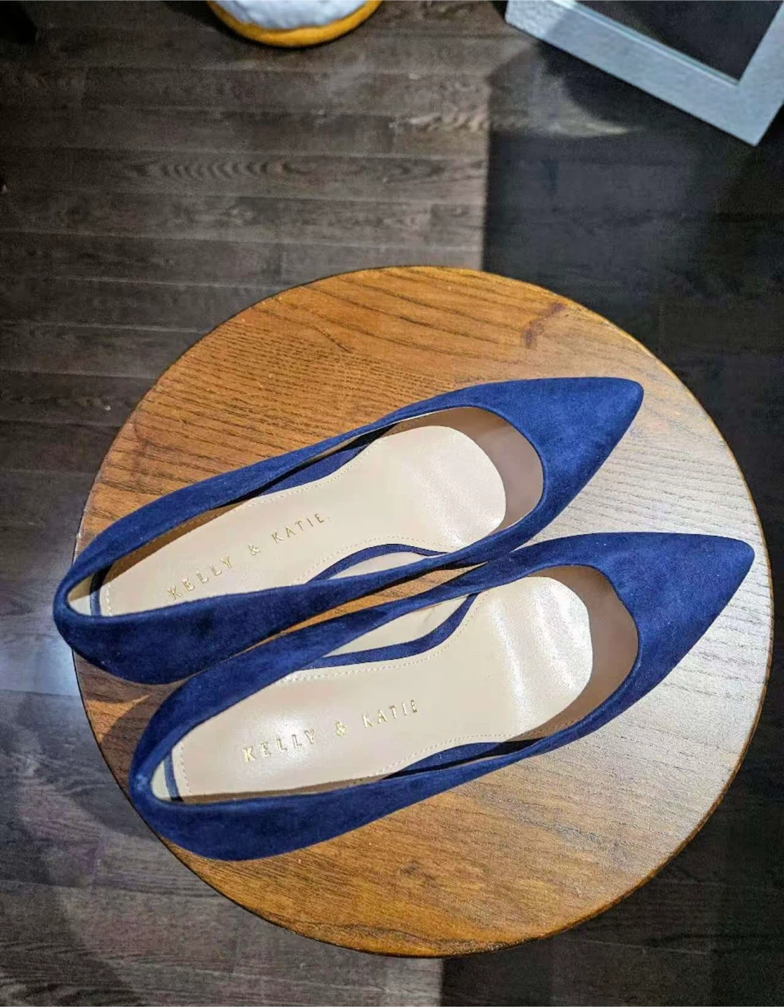 Kelly & Katie Blue Pointed Toe Heels - NEED TO SELL EVERYTHING