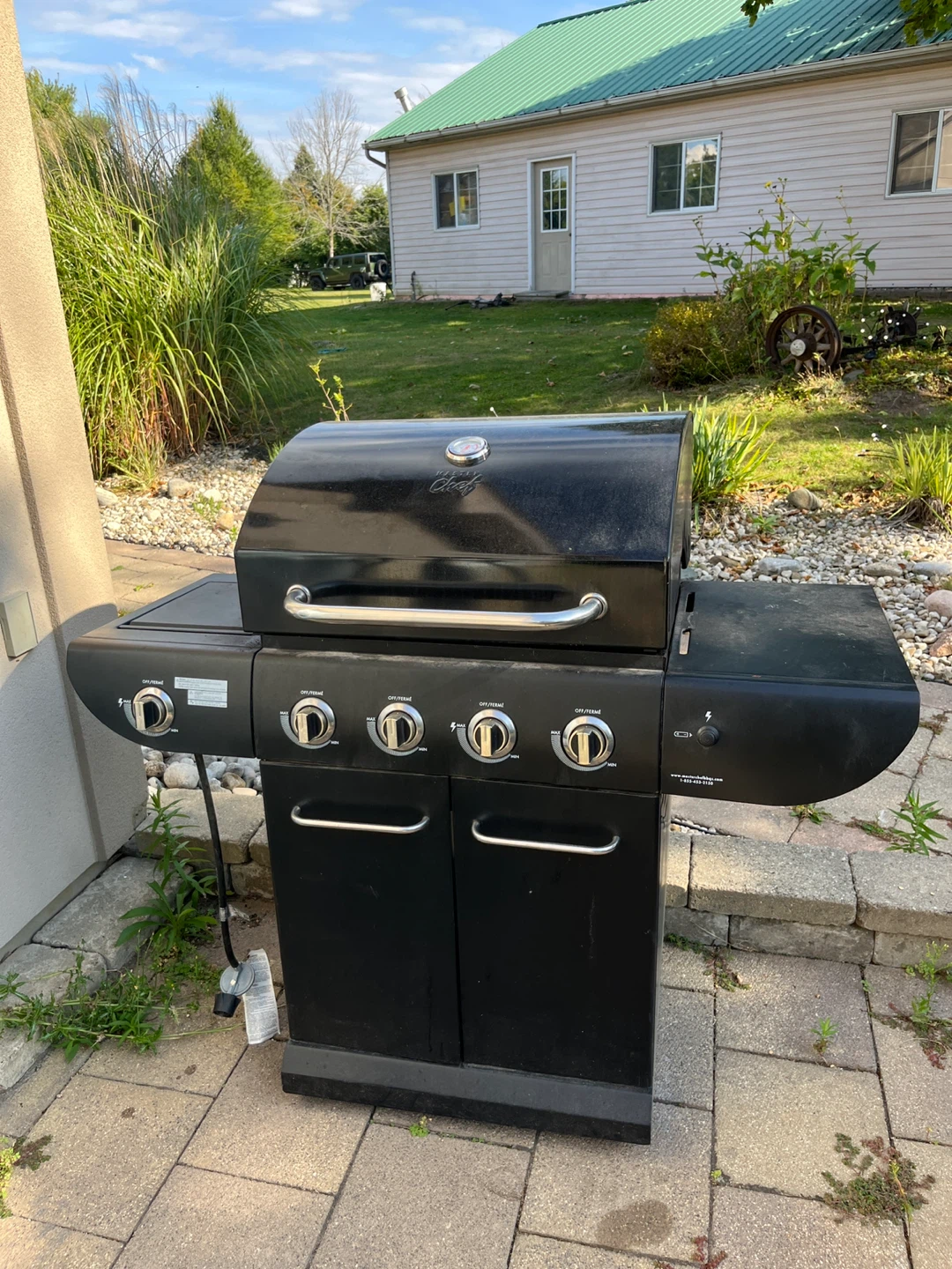 Master Chef Gas Grill