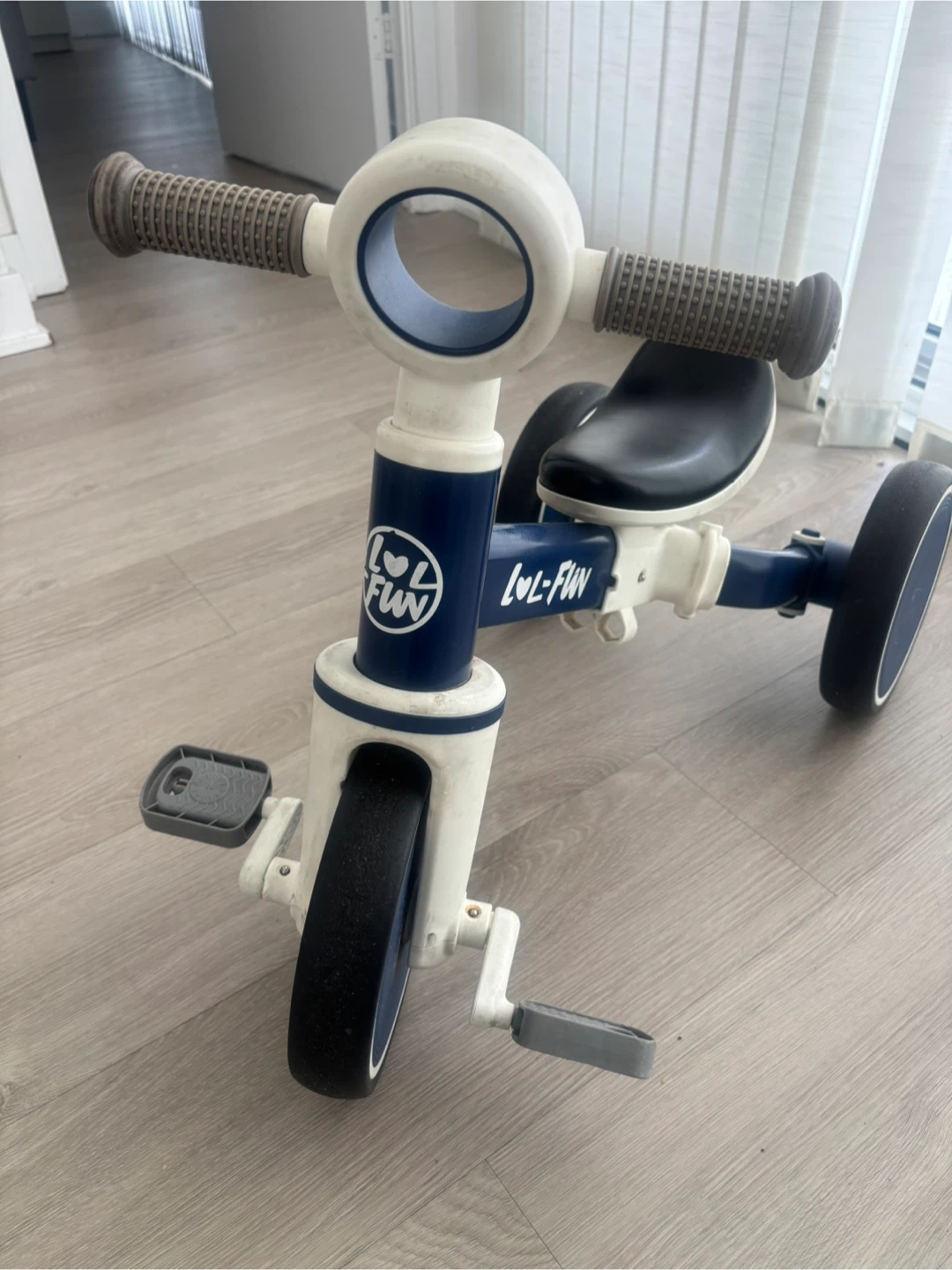 LOL-FUN Kids Tricycle - photo 3