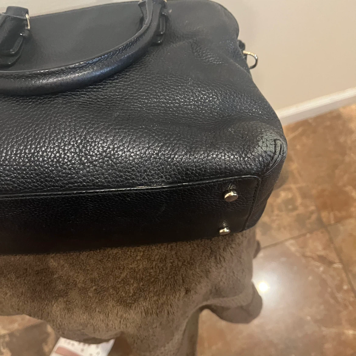 Kate spade black leather crossbody. I’m open to offers. - photo 3