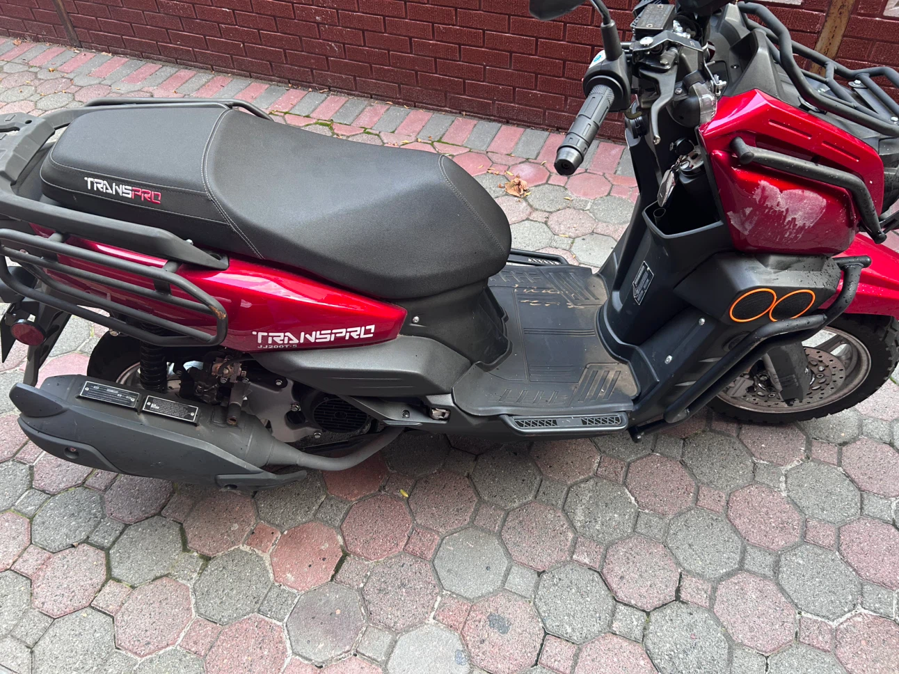 2024 Transpro Tank II 200cc Scooter – Low Miles – Red - photo 4
