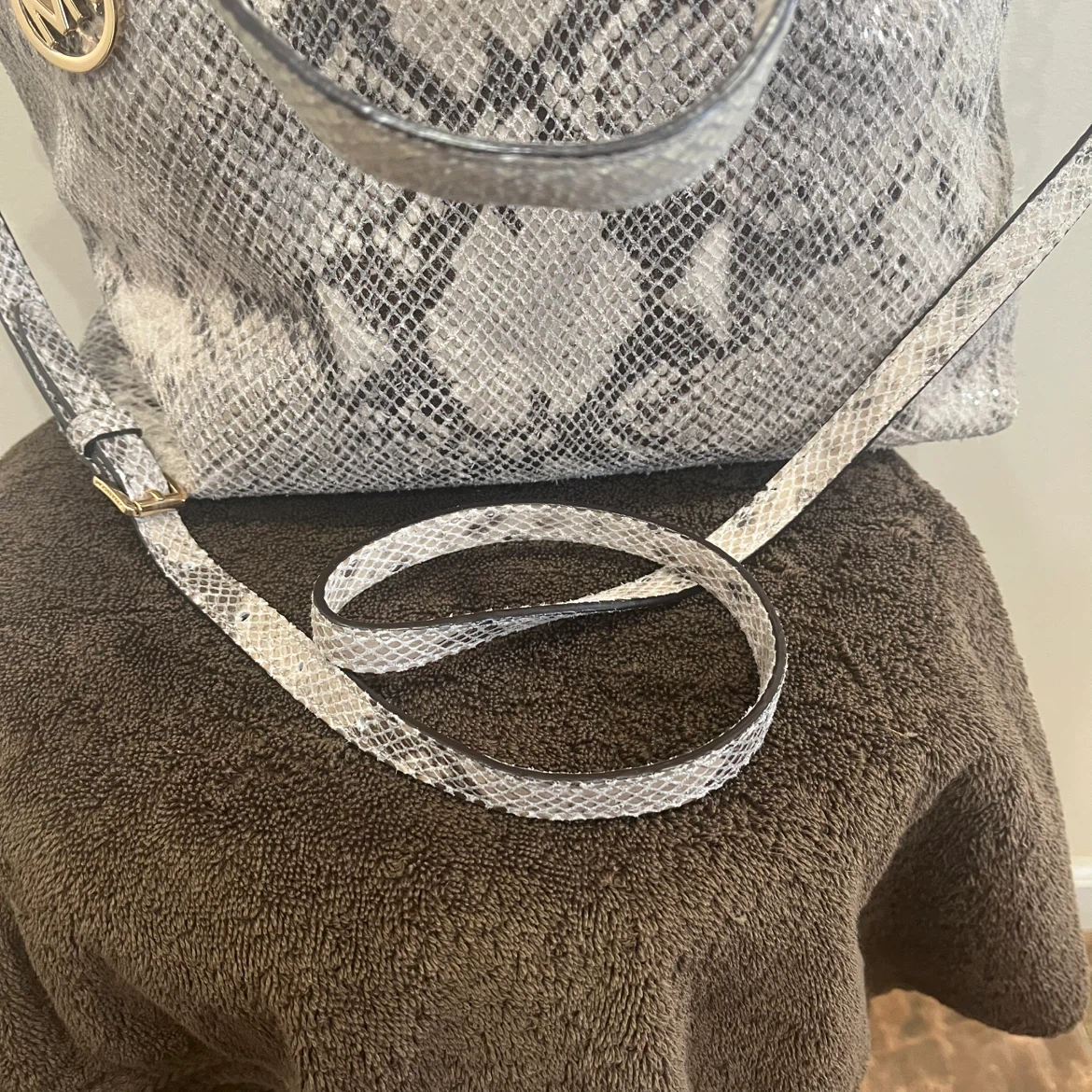 MK grey croc tote bag - photo 3
