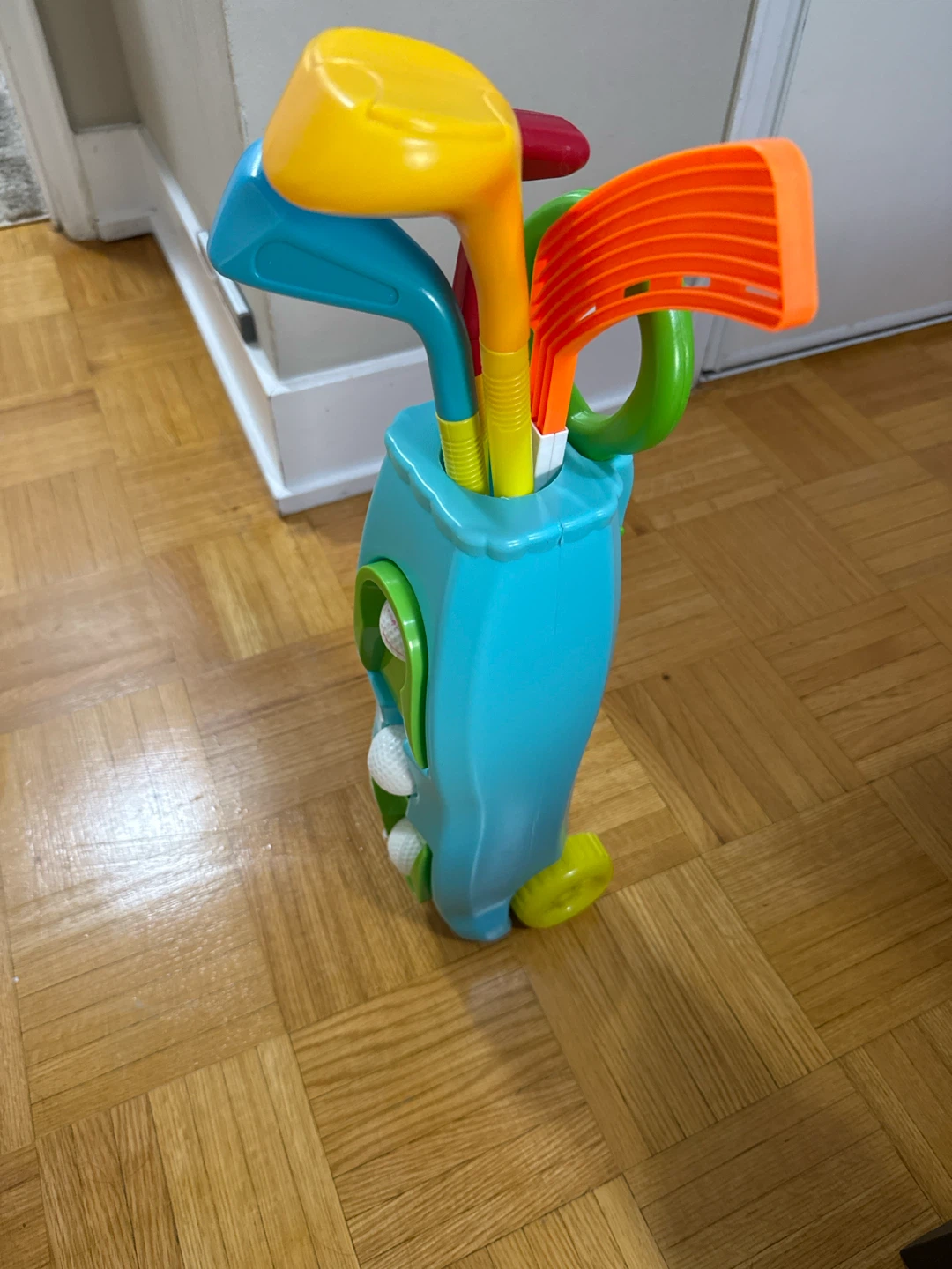 Kids Toy Golf Set with Caddy and Balls - photo 4