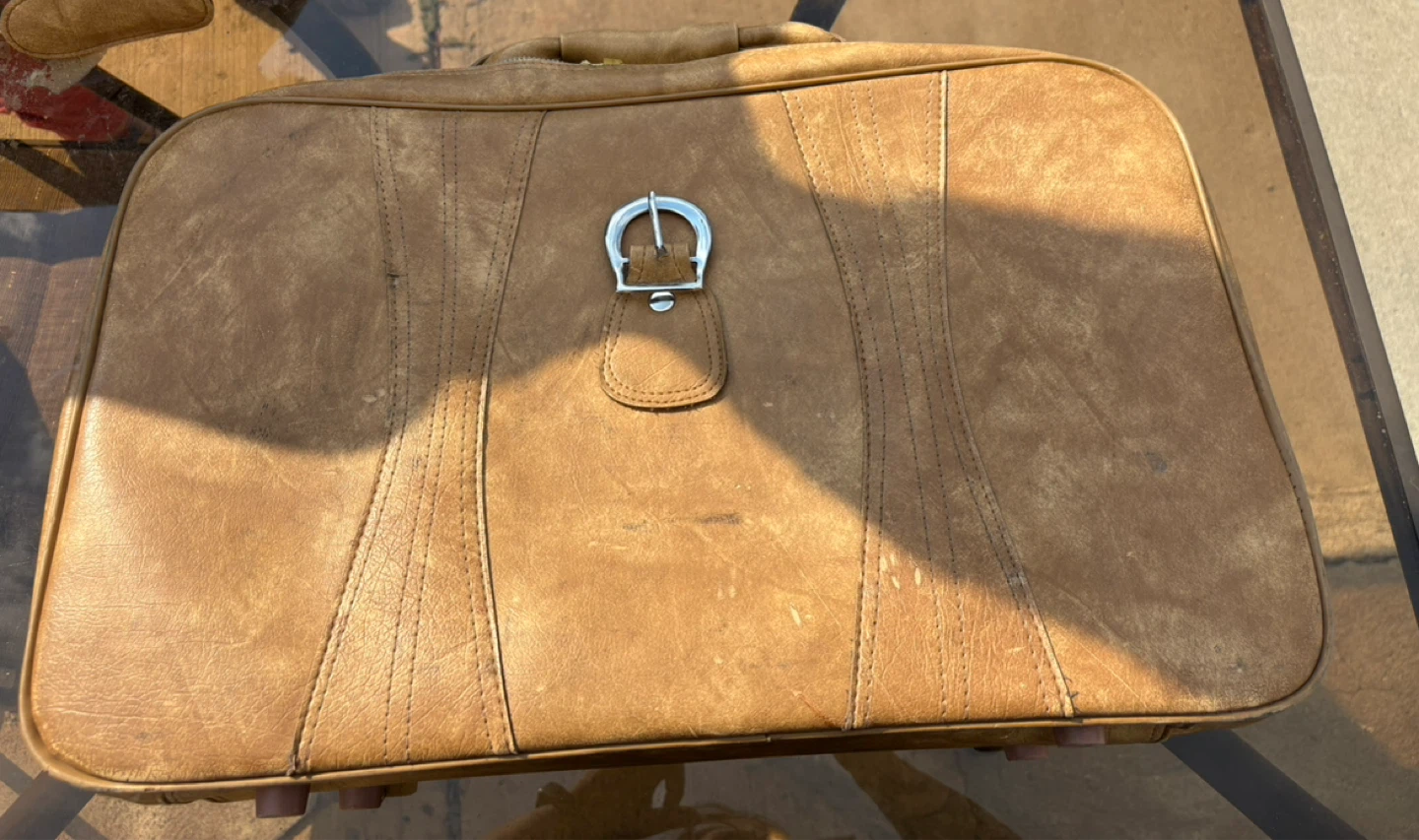 Vintage Tan Faux Leather Suitcase/ Bag Set - photo 2