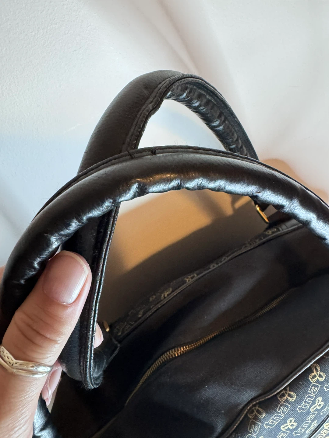 Vintage gold and black TNA Aritzia Bowling Duffle Bag - photo 3