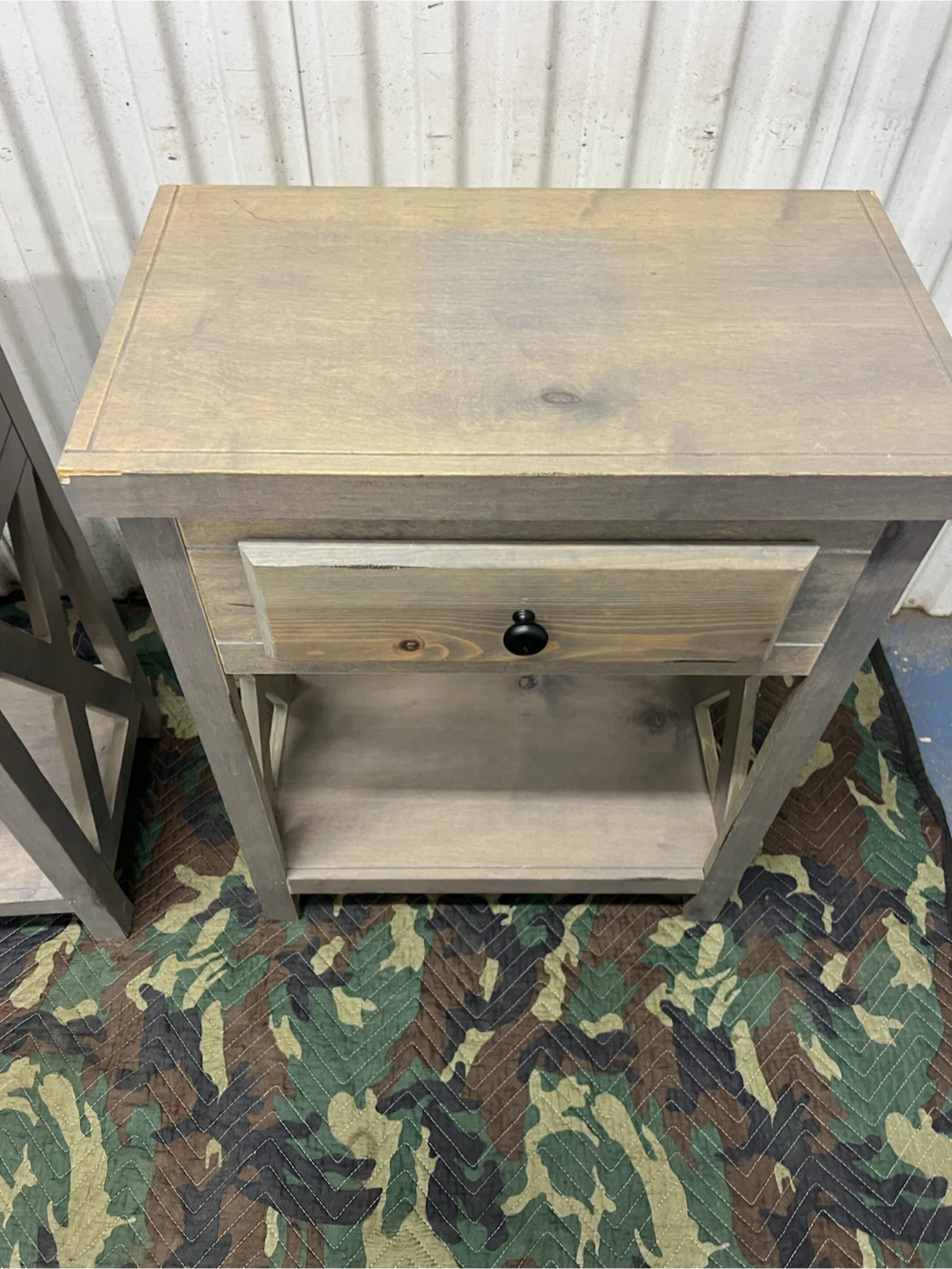 Set of 2 HOME GOODS Farmhouse Wood Nightstands/END TABLES - photo 4