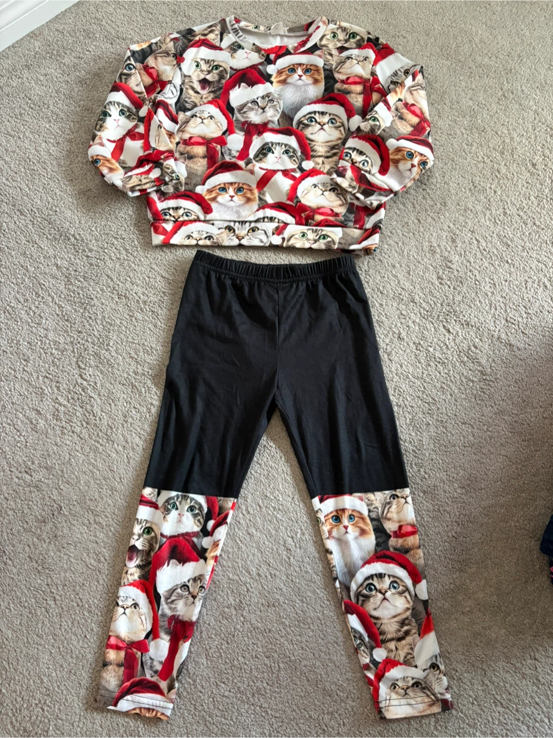 Shein girls Cat Christmas outfit - Size 6Y