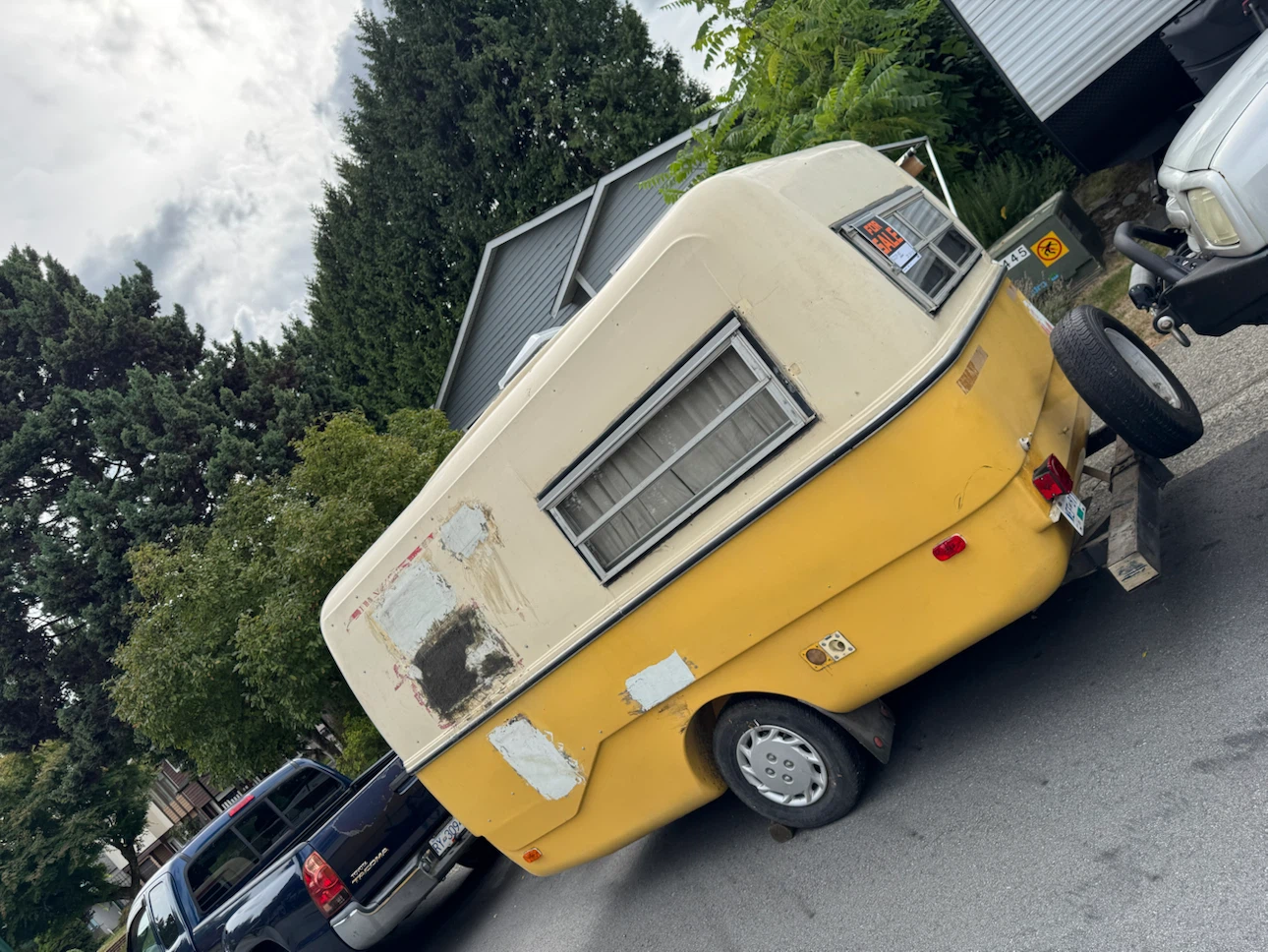 1977 13’ Triple E fiberglass trailer - photo 5