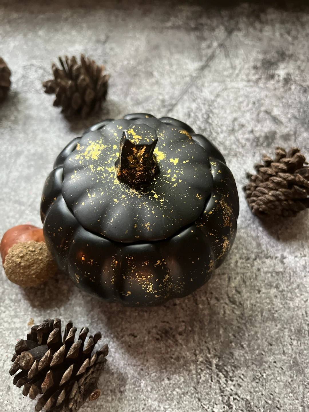 Pumpkin Tealight Holder & Decorative Pumpkins - photo 2