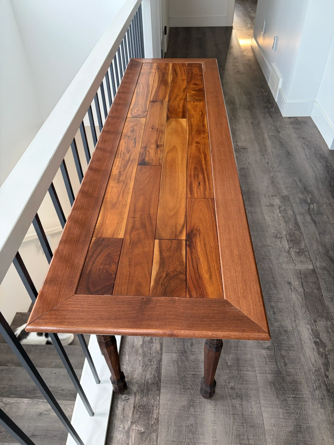 console table - photo 3