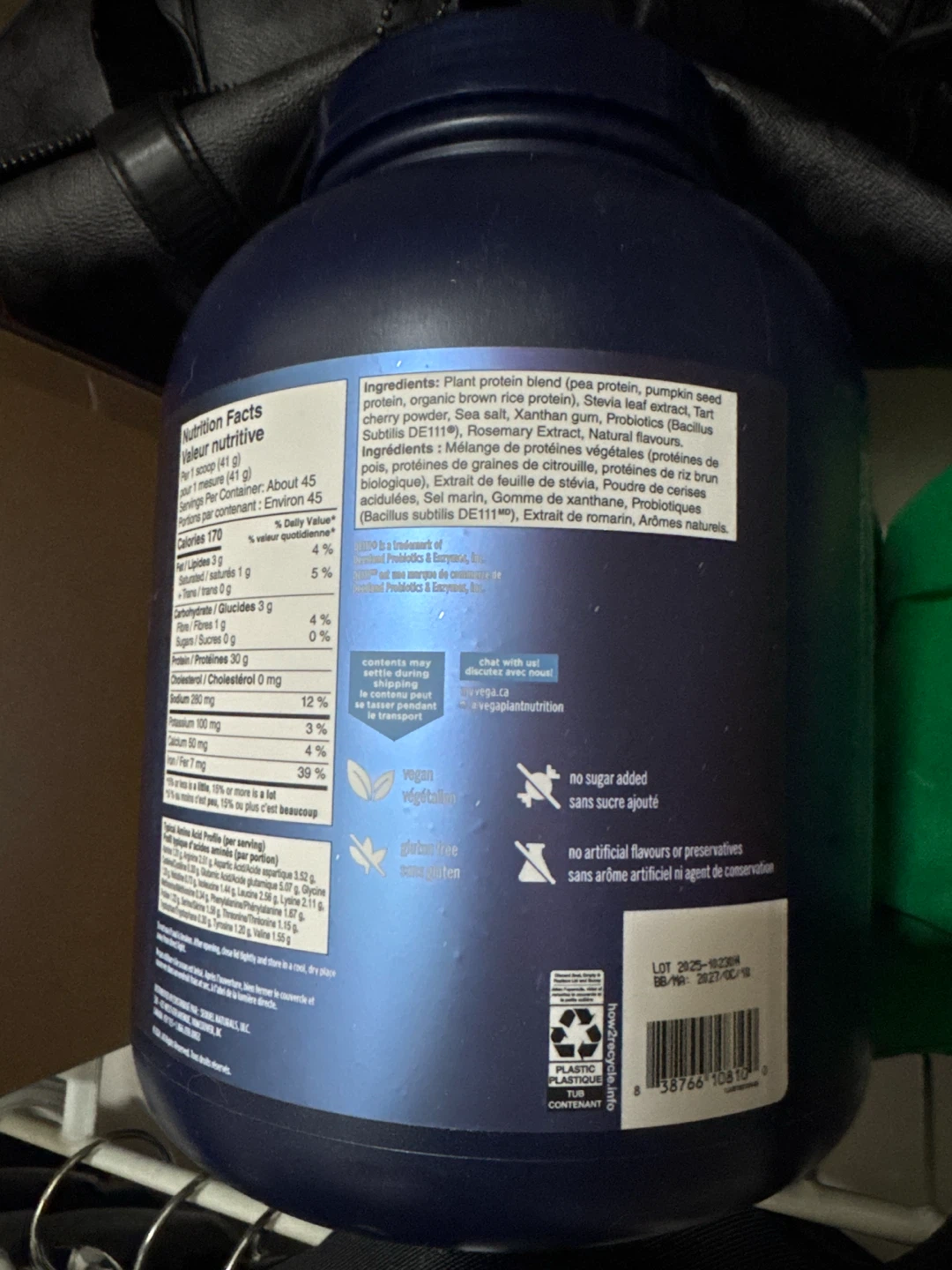 Vega Plant-Based Protein + Recovery Creamy Vanilla 1.86 kg - photo 2