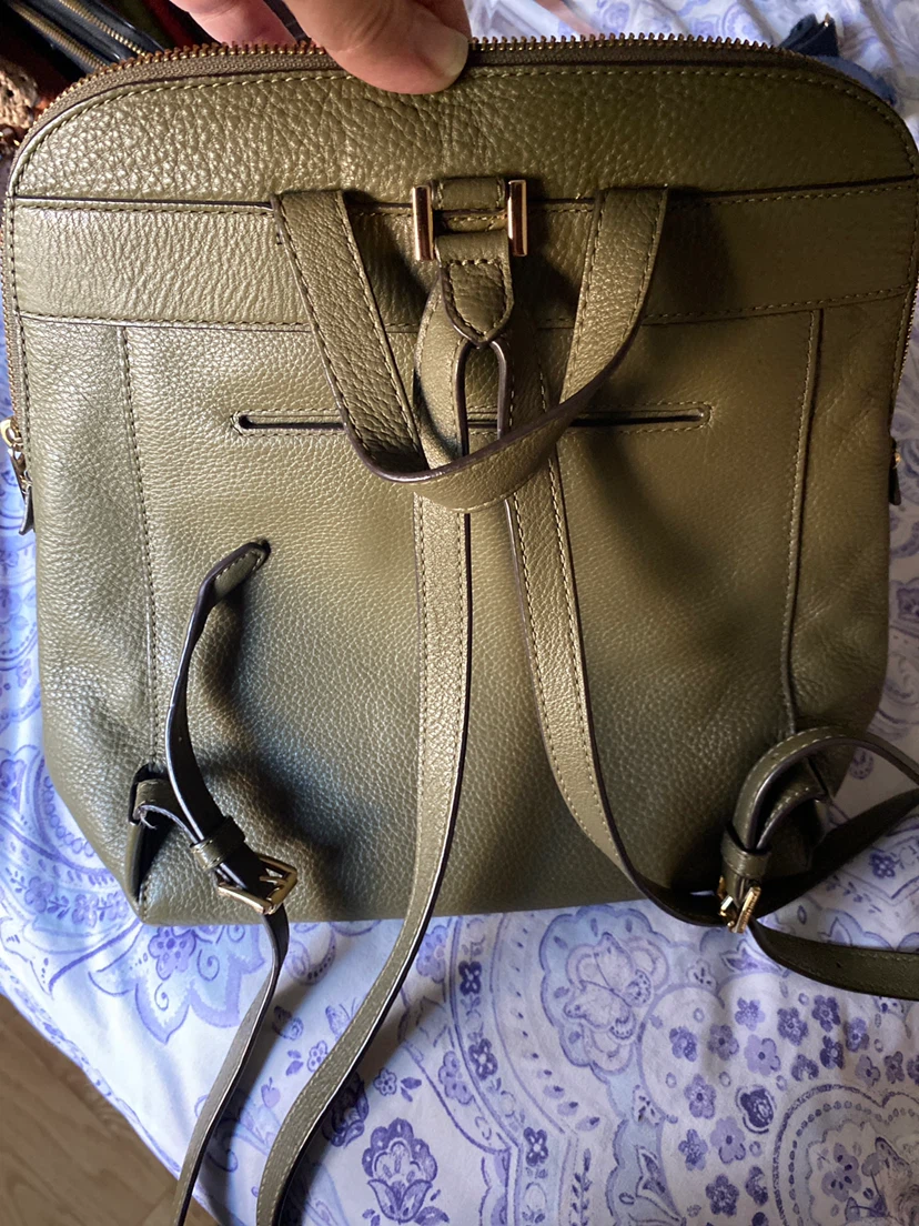 Michael Kors Olive Green Leather Backpack - photo 2