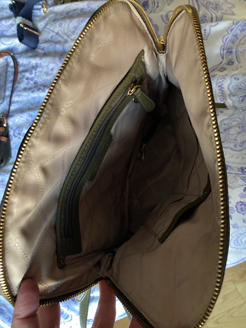 Michael Kors Olive Green Leather Backpack - photo 3