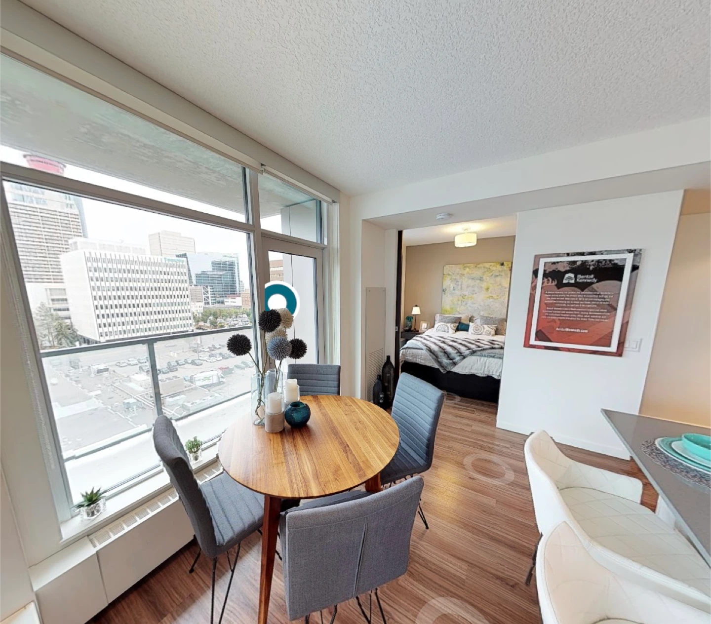 LEASE TAKEOVER – MODERN 2-BEDROOM APARTMENT IN BELTLINE, CALGARY - photo 3