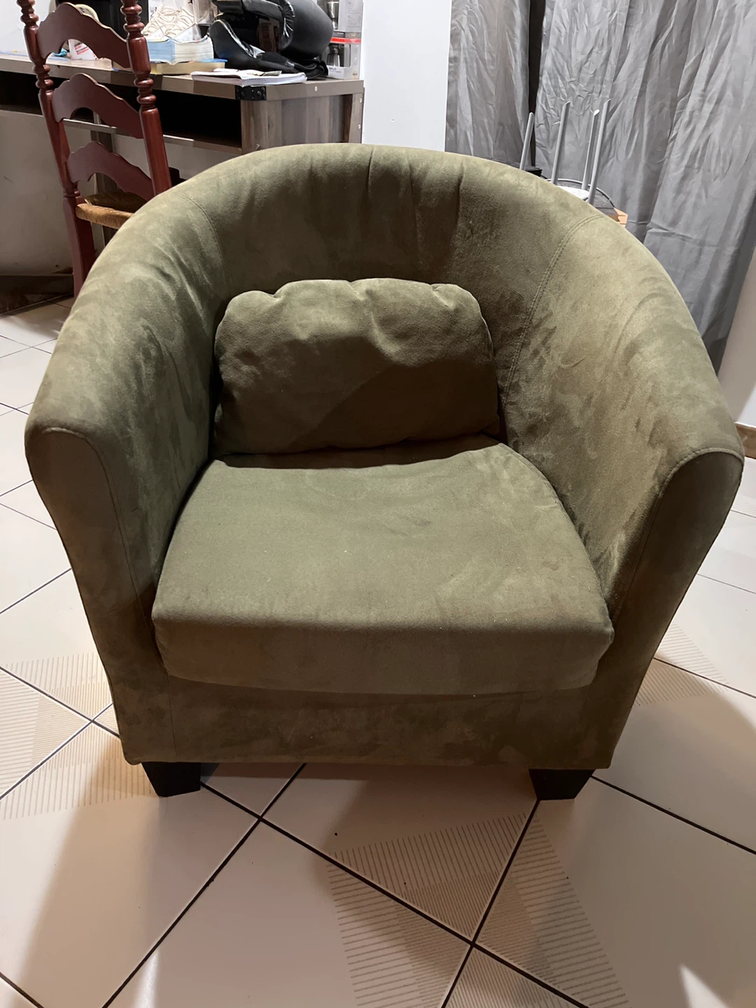 Green Barrel Chair Accent Armchair - photo 2