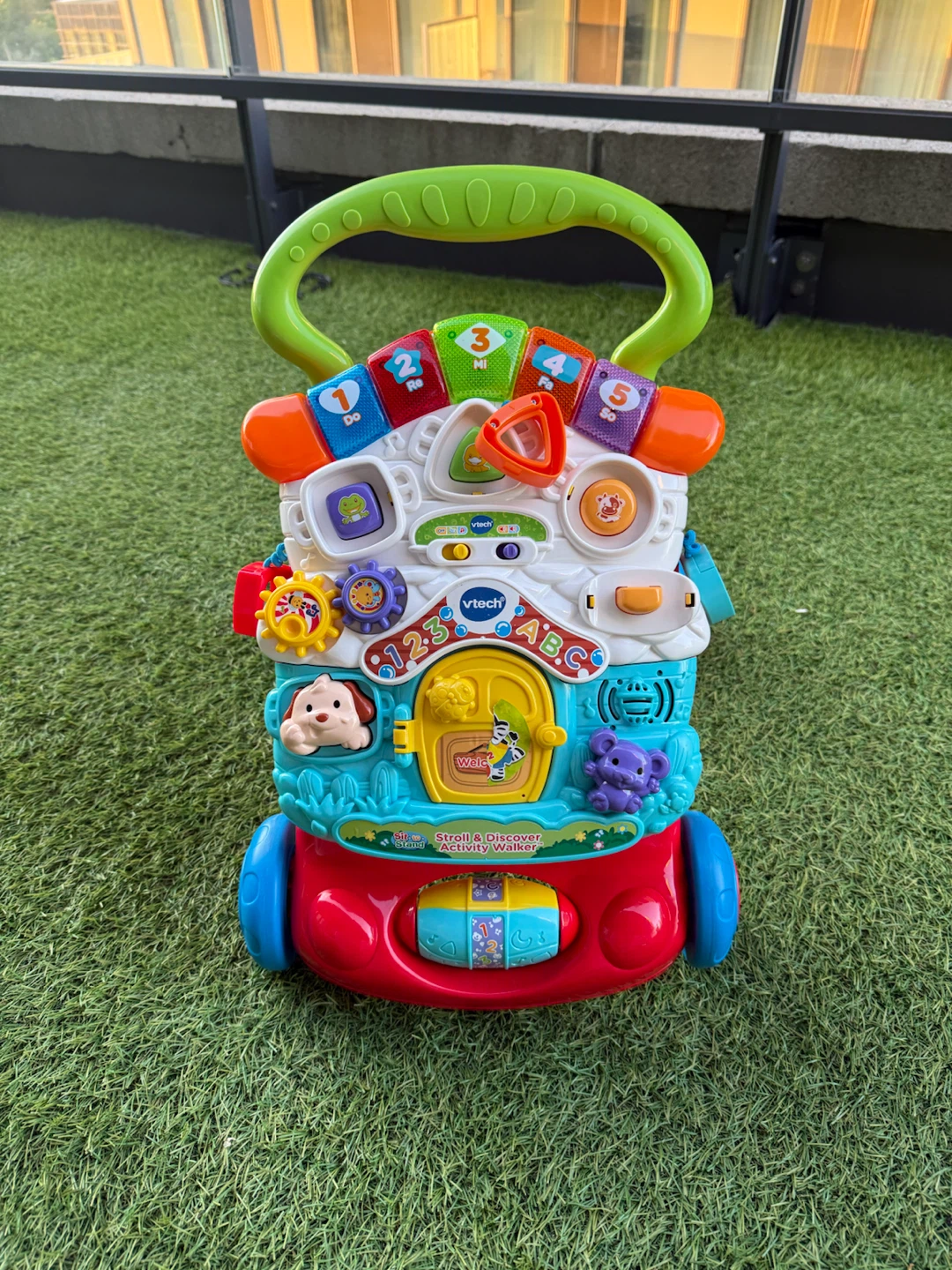 VTech Stroll & Discover Activity Walker