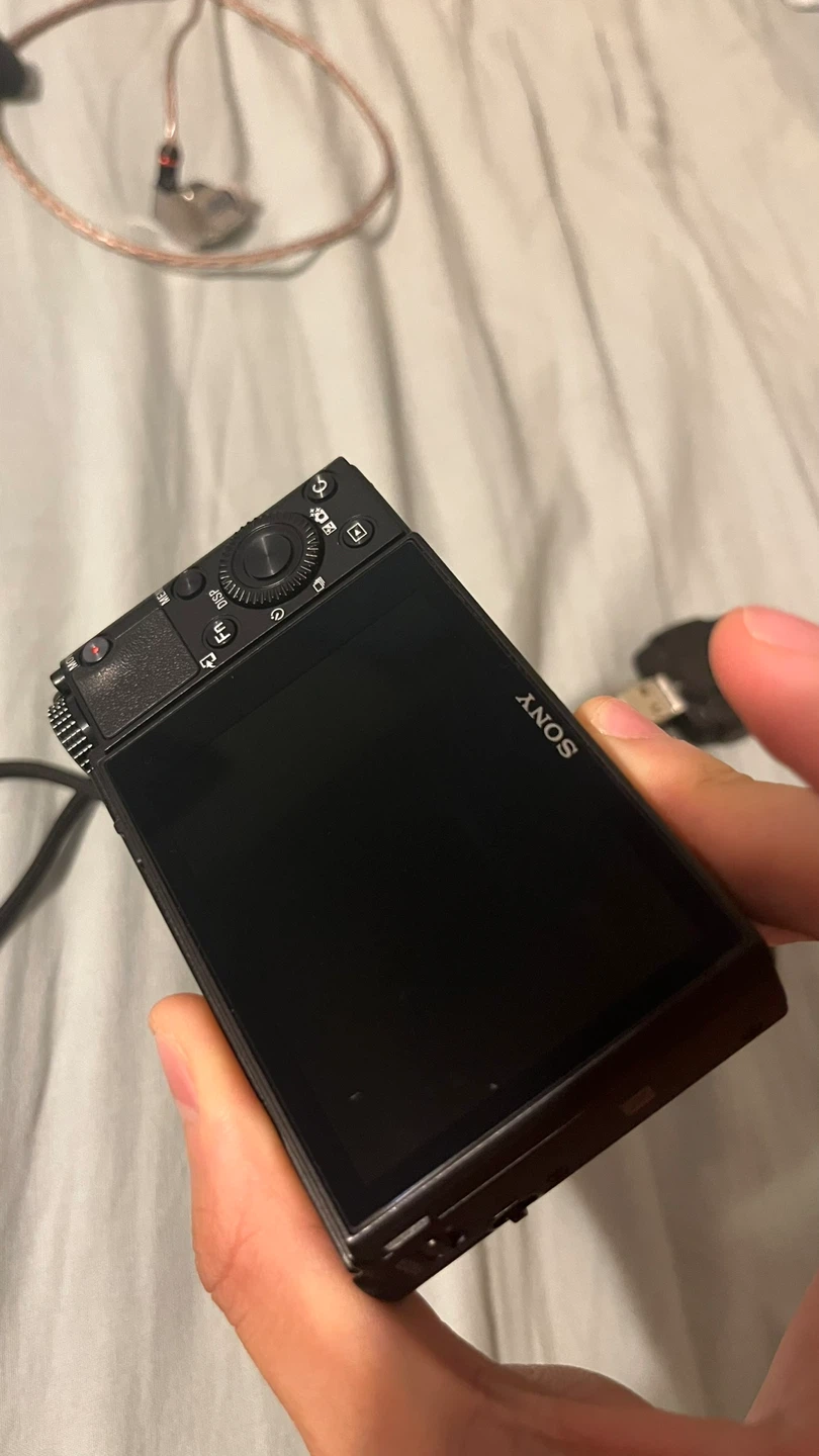 Sony RX100 mark 4 camera - photo 4